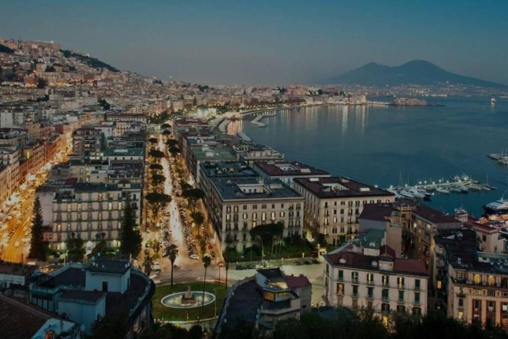 פונטקורבו Accanto All'Autostrada Al Centro Tra Roma E Napoli מראה חיצוני תמונה
